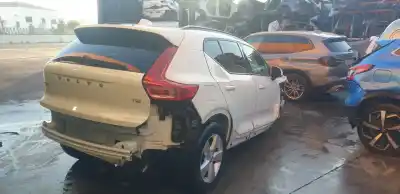 Vehicul casat volvo xc 40 essential 2wd al anului 2022 alimentat b3154t9