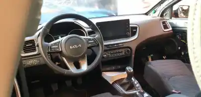 Scrapping Vehicle kia ceed concept of the year 2023 powered 