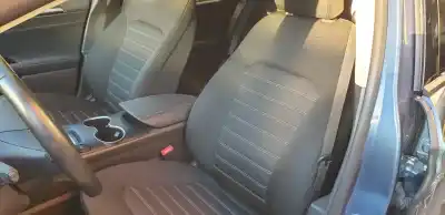 Veicolo di demolizione ford mondeo lim. hybrid dell'anno 2021 alimentato uacc