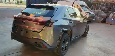 Veicolo di demolizione lexus ux (za10) 250h e-four dell'anno 2019 alimentato m20a