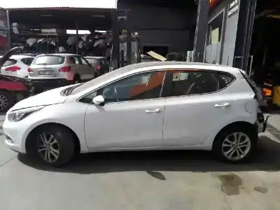 Scrapping Vehicle kia ceed drive of the year 2013 powered d4fc