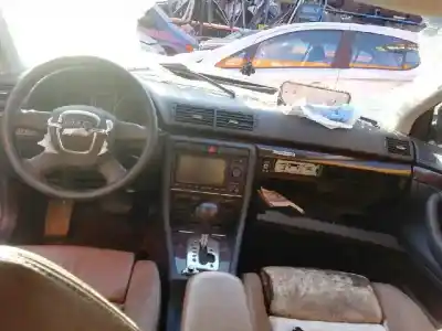 Veicolo di demolizione audi a4 avant (8e) 3.0 v6 24v tdi dell'anno 2005 alimentato bkn Veicolo di demolizione audi a4 avant (8e) 3.0 v6 24v tdi dell'anno 2005 alimentato bkn