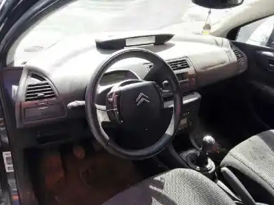 Veicolo di demolizione citroen c4 coupe collection dell'anno 2006 alimentato nfu