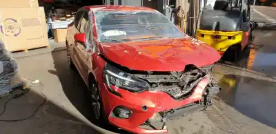 Scrapping Vehicle RENAULT CLIO V BUSINESS EDITION of the year 2020 powered H4D D4