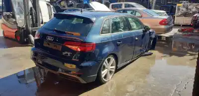 Véhicule à la ferraille audi a3 sportback (8va, 8vf) 30 tdi de l'année 2020 alimenté 