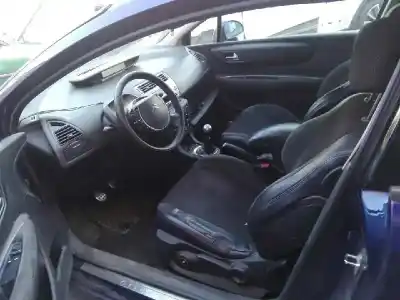 Verschrottungsfahrzeug citroen c4 coupe vtr plus des jahres 2005 angetrieben 9hy