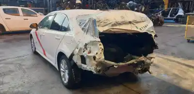 Scrapping Vehicle toyota corolla (e21) hybrid style of the year 2023 powered 2zr