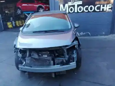 Veículo de Sucata opel meriva b cosmo do ano 2010 alimentado a14nel