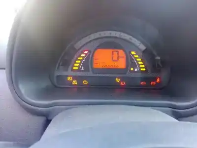 Veicolo di demolizione citroen c2 cool dell'anno 2003 alimentato kfv