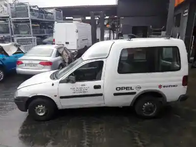 Veículo de Sucata opel combo (corsa b) cargo do ano 2000 alimentado x17d