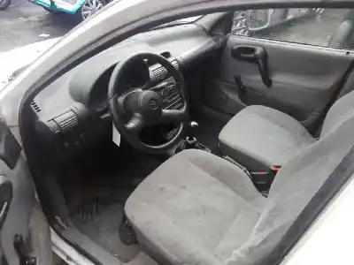 Veículo de Sucata opel combo (corsa b) cargo do ano 2000 alimentado x17d