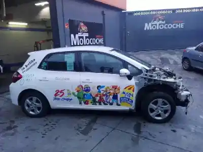 Утилизация автомобиля TOYOTA AURIS Hybrid Active года 2011 питание 2ZRFXE