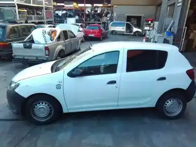 Veículo de Sucata dacia sandero ambiance do ano 2013 alimentado d4f732