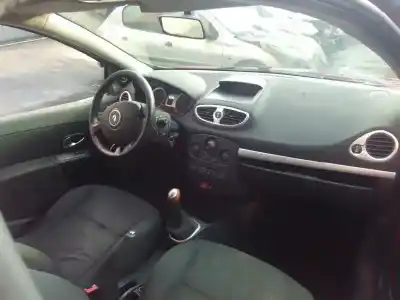 Scrapping Vehicle renault clio iii emotion of the year 2007 powered k9k768