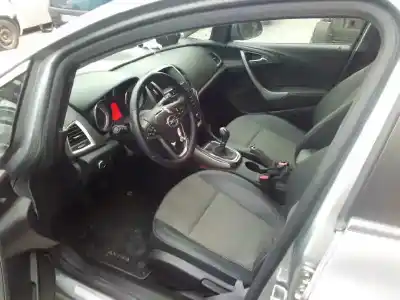 Veículo de Sucata opel astra j lim. excellence do ano 2015 alimentado b16dtl