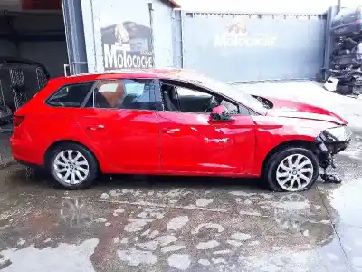 Здавання транспортного засобу SEAT LEON ST (5F8) Style року 2014 потужний CLHA