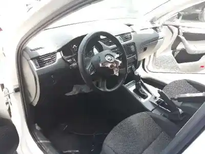 Здавання транспортного засобу skoda octavia combi (5e5) ambition року 2015 потужний ckfc