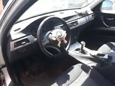 Veículo de Sucata bmw serie 3 berlina (e90) 3.0 325d do ano 2008 alimentado m57306d3