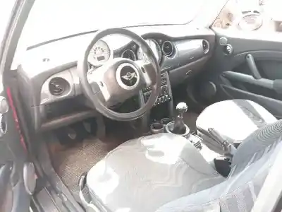 Scrapping Vehicle mini mini (r50, r53) one d of the year 2003 powered 1nd