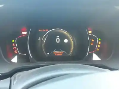 Veículo de Sucata renault kadjar zen do ano 2016 alimentado k9k646