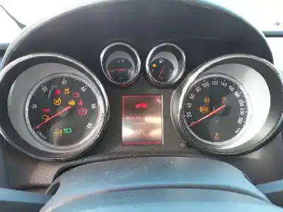 Sloopvoertuig opel astra j lim. excellence van het jaar 2013 aangedreven a20dth