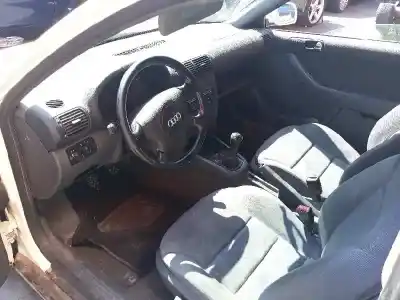 Veicolo di demolizione audi a3 (8l) 1.8 ambiente dell'anno 1999 alimentato agn
