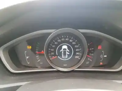 Утилизация автомобиля volvo v40 kinetic года 2015 питание d4204t8