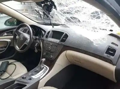 Vehicul casat opel insignia berlina cosmo al anului 2009 alimentat a20dth