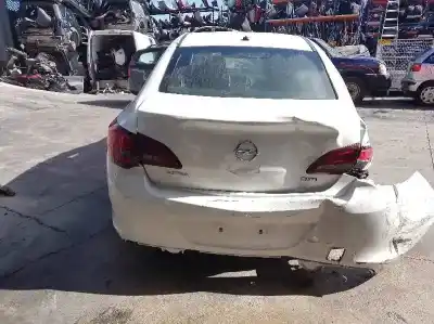 Veículo de Sucata opel astra j lim. excellence do ano 2015 alimentado b16dtl