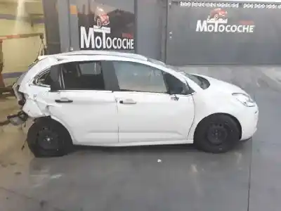 Veicolo di demolizione CITROEN C3 / C3 ORIGIN III (SX) 1.2 VTi 82 dell'anno 2015 alimentato HM01