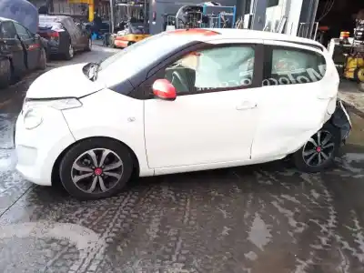 Veículo de Sucata citroen c1 feel do ano 2017 alimentado hm01