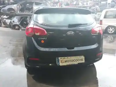 Veículo de Sucata kia pro cee´d (jd) 1.4 crdi 90 do ano 2013 alimentado d4fc