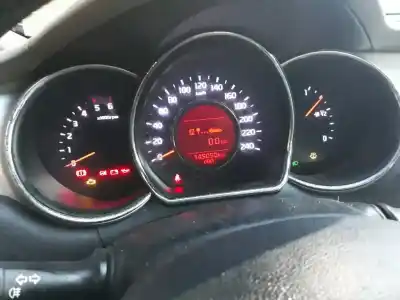 Veículo de Sucata kia pro cee´d (jd) 1.4 crdi 90 do ano 2013 alimentado d4fc