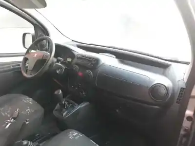 Здавання транспортного засобу peugeot bipper básico року 2012 потужний 199a9000