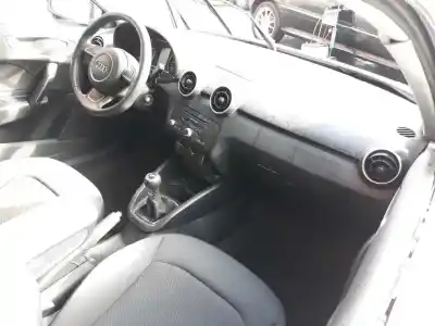 Здавання транспортного засобу audi a1 (8x) attraction року 2010 потужний cayc Здавання транспортного засобу audi a1 (8x) attraction року 2010 потужний cayc