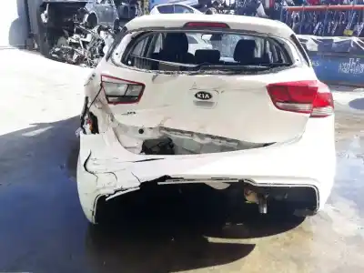 Veículo de Sucata kia rio concept do ano 2018 alimentado g4la