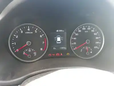 Veículo de Sucata kia rio concept do ano 2018 alimentado g4la