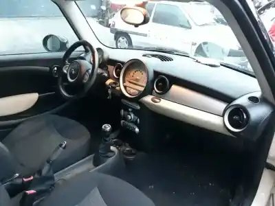 Здавання транспортного засобу mini mini (r56) one року 2009 потужний n12b14a
