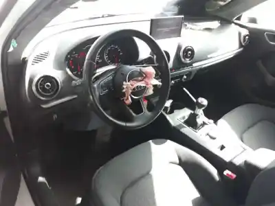 Veículo de Sucata audi a3 sportback (8vf) basic do ano 2017 alimentado ddya