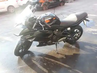 Здавання транспортного засобу kawasaki er-5 twister / er-6 / versys er-6n року 2012 потужний er650ab