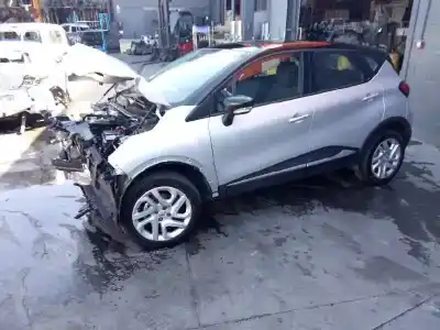 Sloopvoertuig renault captur zen van het jaar 2017 aangedreven h5f f4