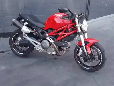 Veículo de Sucata DUCATI MONSTER 696 M 696 80 CV / 59 KW do ano 2009 alimentado 696A2