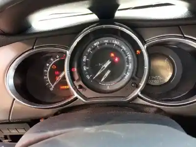 Здавання транспортного засобу ds 3 desire року 2017 потужний hm01