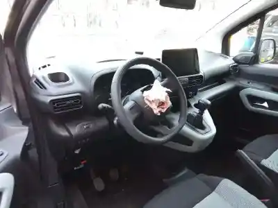 Veículo de Sucata citroen berlingo live m do ano 2019 alimentado hn05