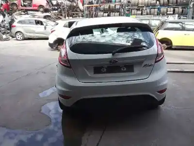 Здавання транспортного засобу ford fiesta (ccn) trend року 2014 потужний ugjc