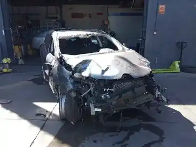 Veículo de Sucata renault kadjar intens do ano 2015 alimentado h5f408