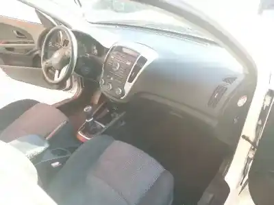 Scrapping Vehicle kia pro cee´d (ed) 1.6 crdi 90 of the year 2011 powered d4fb