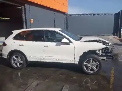 Scrapping Vehicle PORSCHE CAYENNE (TYP 92AA) 4.8 V8 CAT of the year 2011 powered M4802