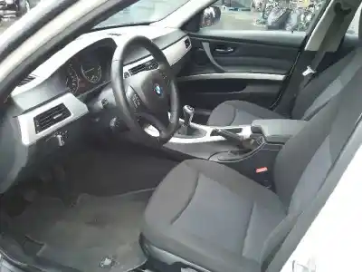 Veículo de Sucata bmw serie 3 berlina (e90) 320d do ano 2009 alimentado n47d20c