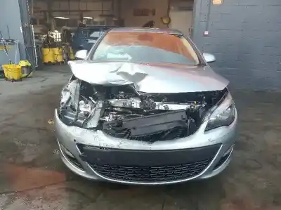 Veículo de Sucata opel astra j lim. selective do ano 2015 alimentado b16dtl